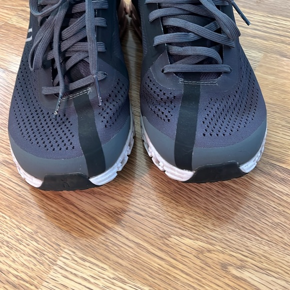 On Cloudflow size 8.5 - Picture 3 of 7